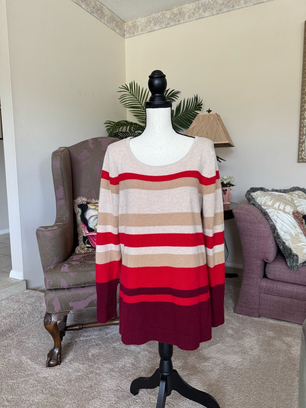 Striped Scoop Neck Long-Sleeve Cashmere Sweater in Red and Beige